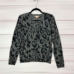 Kier + J Cashmere Sweater Leopard Animal Print Gray Black Crew Neck Petite M
